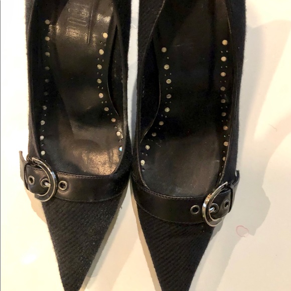Stilettos - Picture 1 of 5